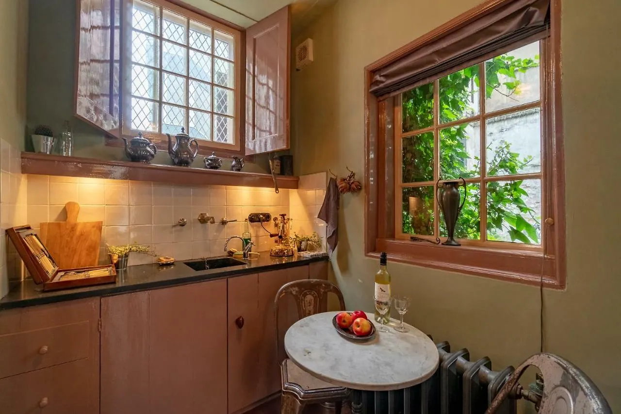 Private Mansions Appartement Amsterdam